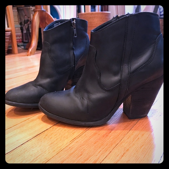 Steve Madden Shoes - Steve Madden Leather Heel Booties